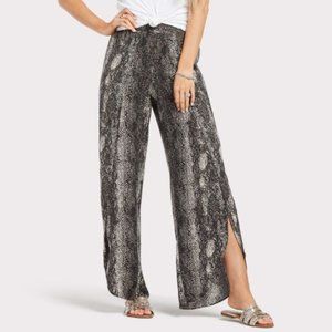 NWOT Peyton Jensen Whitney Snakeprint Pant